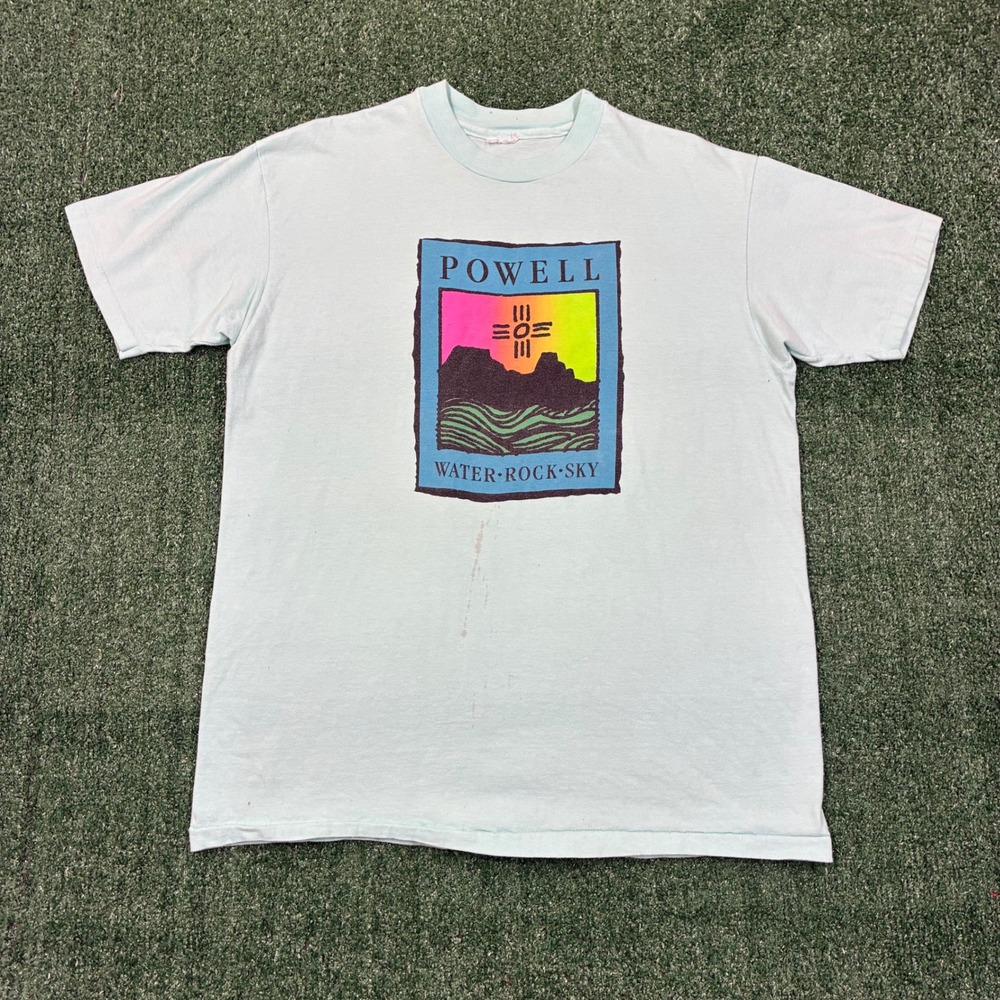 Vintage 90s Lake Powell Nature Graphic T-shirt